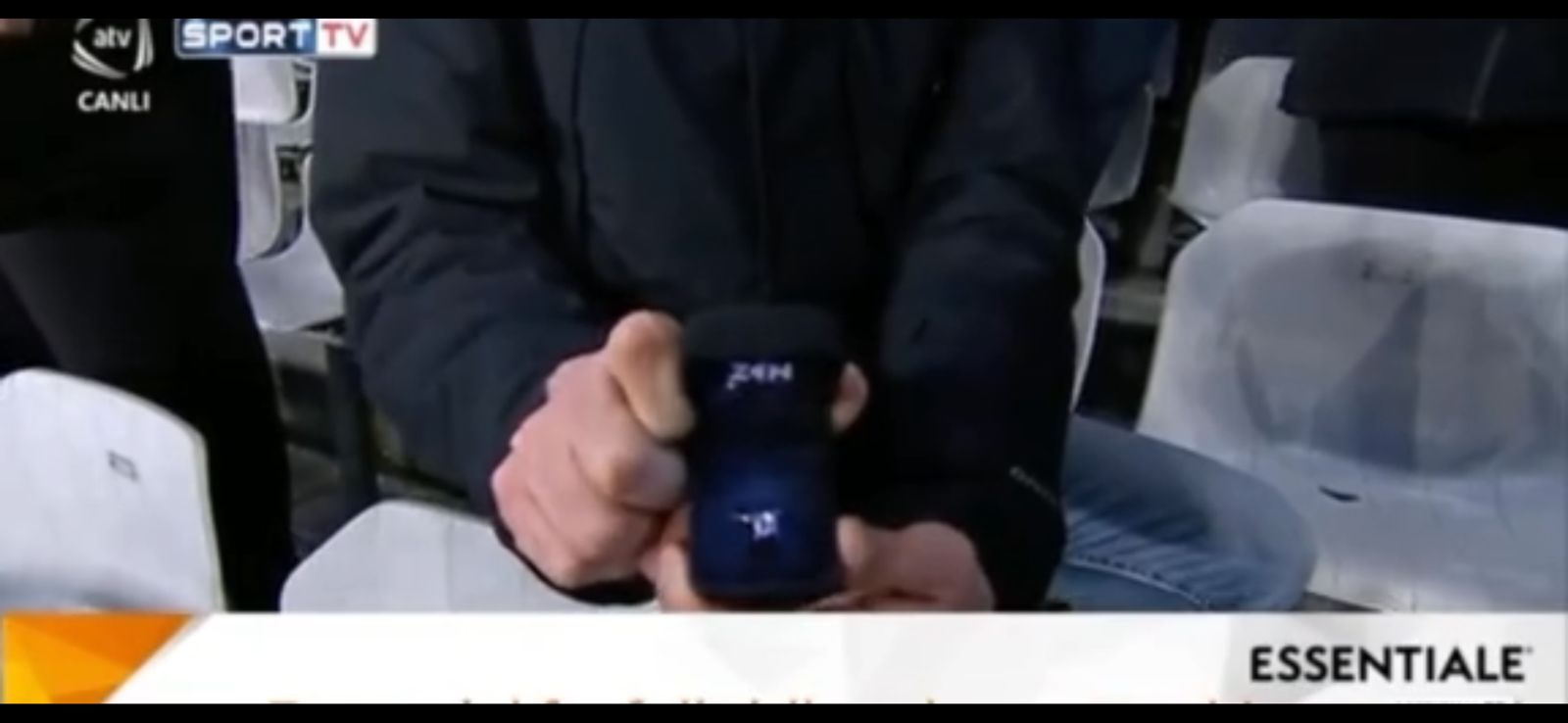 Derbidə evlilik təklifi (VIDEOLU)