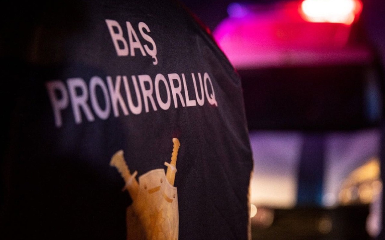 Bakıda 2 nəfər prokurorluqdan xaric edilib, 1 nəfər vəzifədən azad olunub