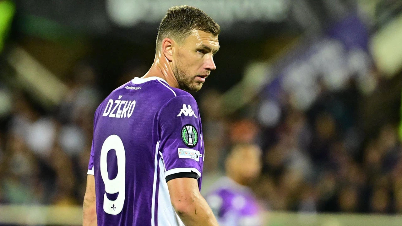 Edin Dzeko “Şalke 04” ilə anlaşıb