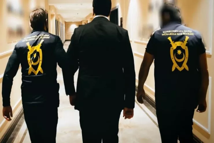 Azərbaycanda 18 korrupsioner cinayət başında TUTULDU
