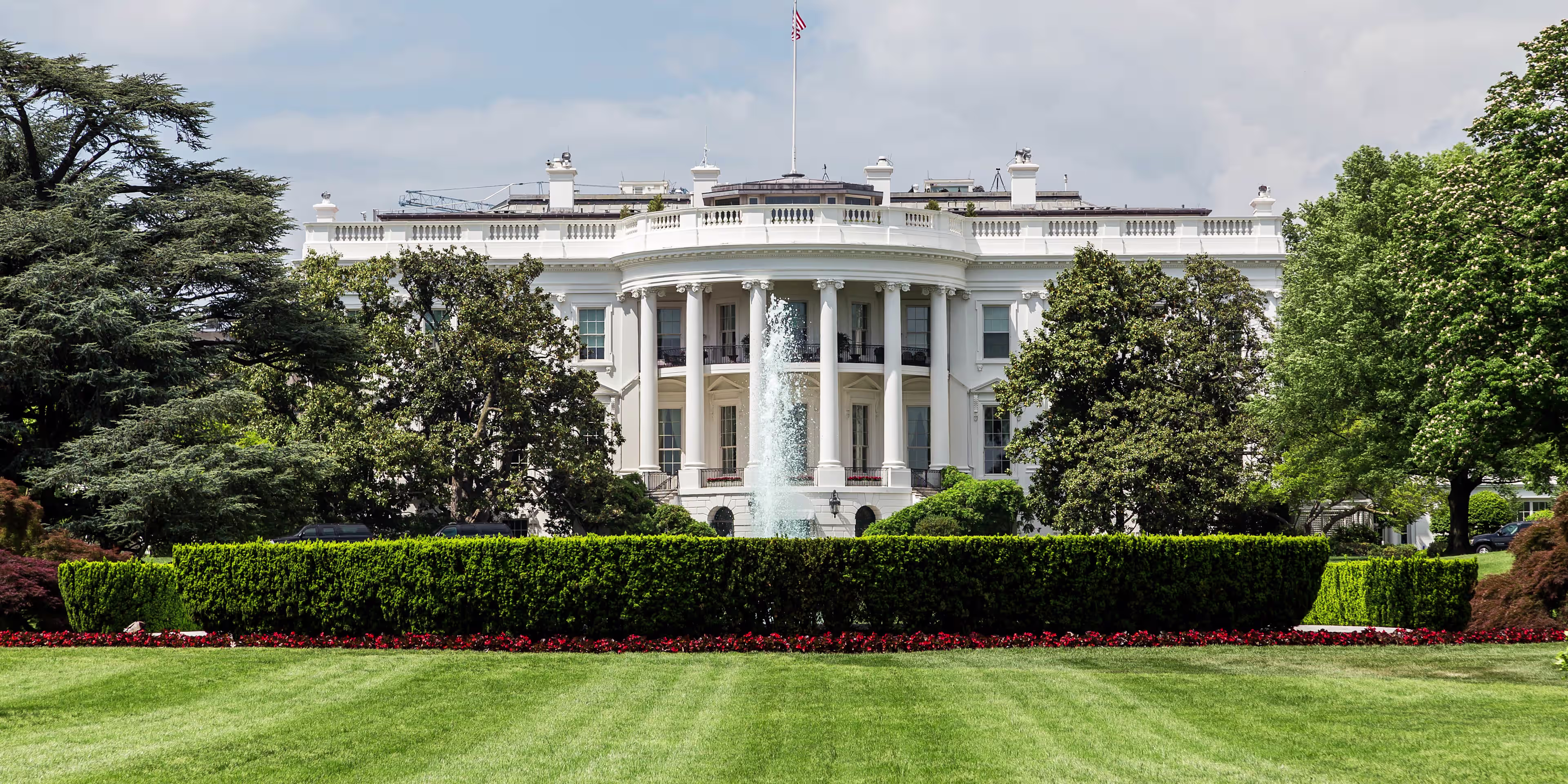 Ağ Ev açıqladı: ABŞ–Rusiya–Ukrayna üçtərəfli görüşü Əbu-Dabidə keçiriləcək