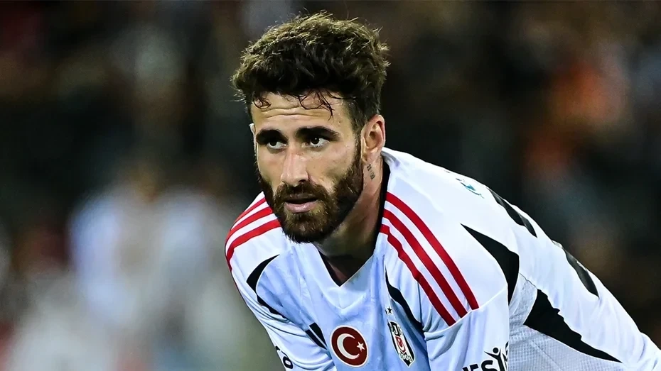 Ulduz geri döndü: Rafa Silva Benfika ilə razılaşdı