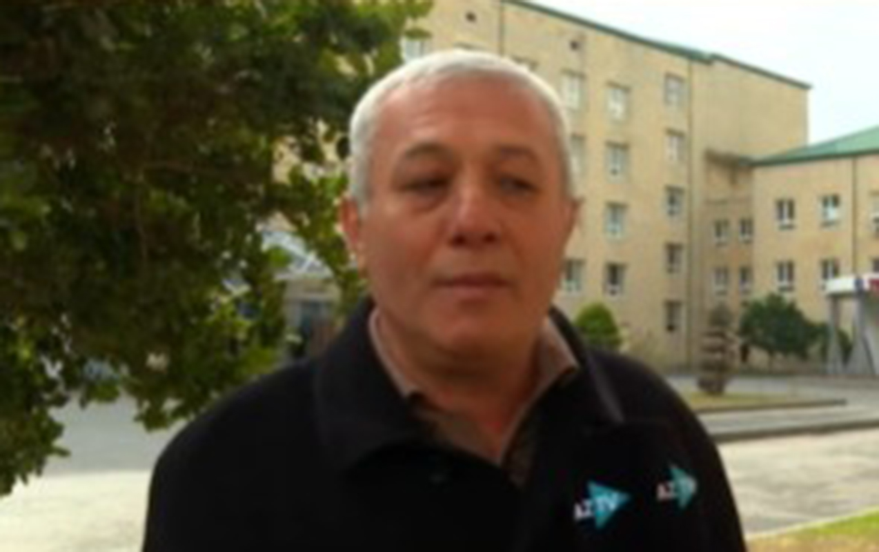 Güllələnən müəllimin atası danışdı