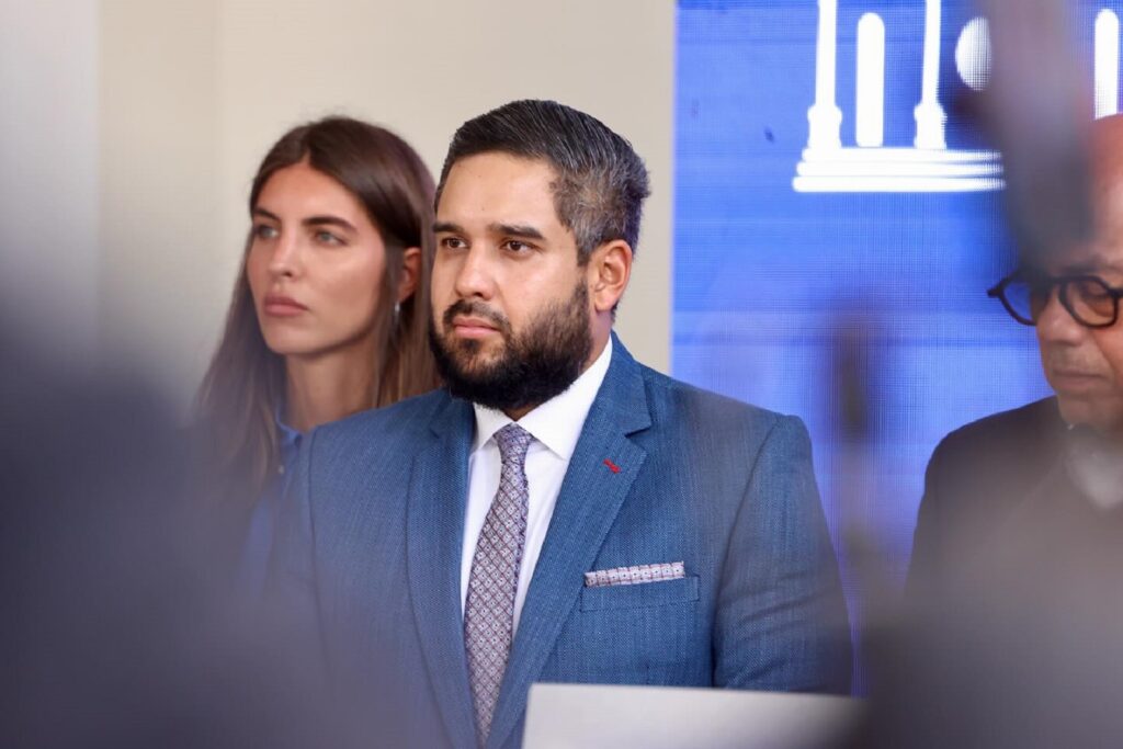 Venesuelanın qaçırılmış prezidentinin oğlu atası ilə ilk dəfə danışdı