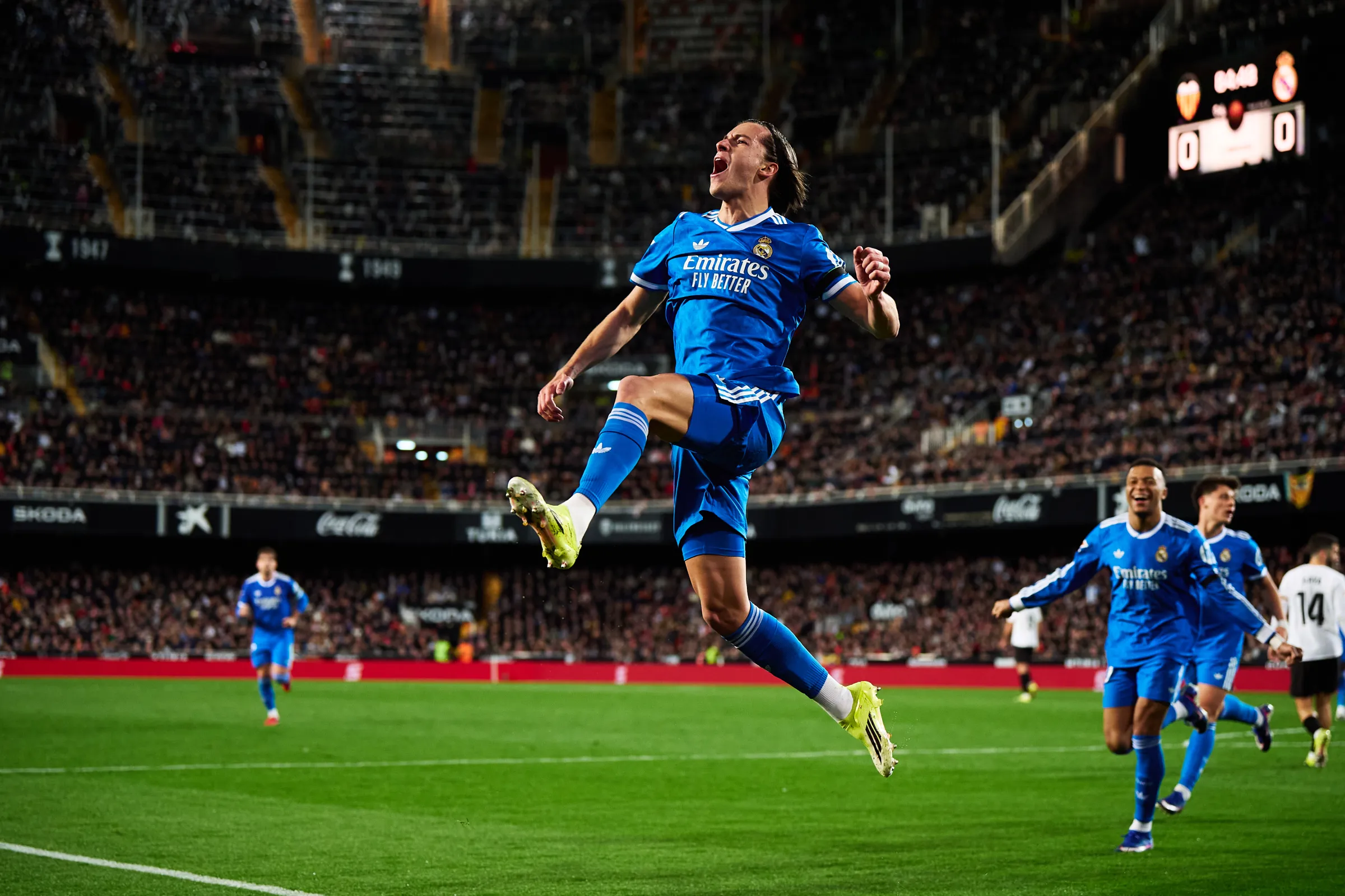 "Real Madrid" çətin səfərdən qələbə ilə qayıdıb