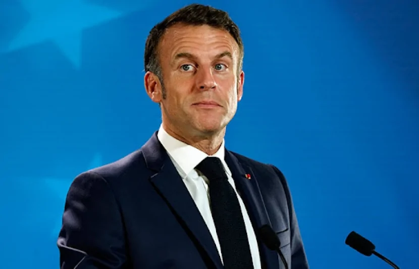 Tramp bizi parçalamaq istəyir