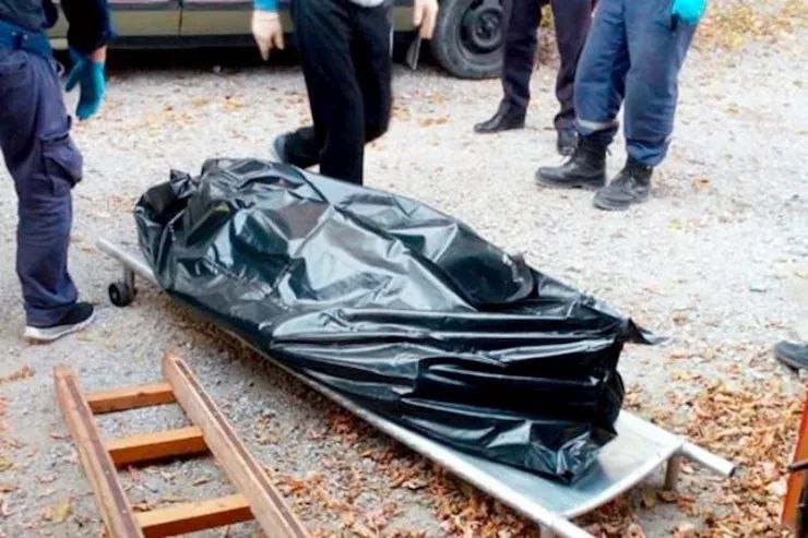 Bakıda zirzəmidən kişi meyiti tapılıb