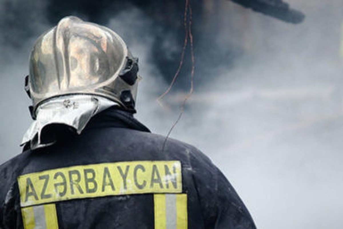 Gəncədə evdə yanğın olub, tüstüdən zəhərlənənlər var