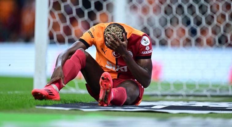 "Qalatasaray"a zərbə: Viktor Osimhen Konyaspor matçını buraxacaq